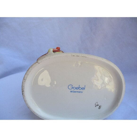 Hummel Goebel figurine Doll Mother #67 Mother's Day gift collectible Figurine - Picture 5 of 6